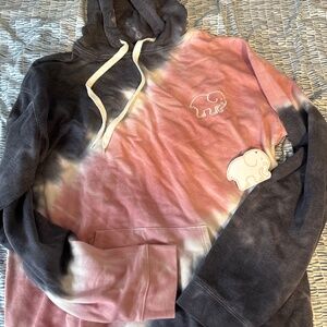 Ivory Ella sweatshirt